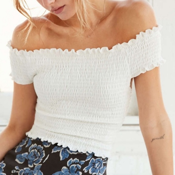 Hollister Tops - Hollister White Smocked Top